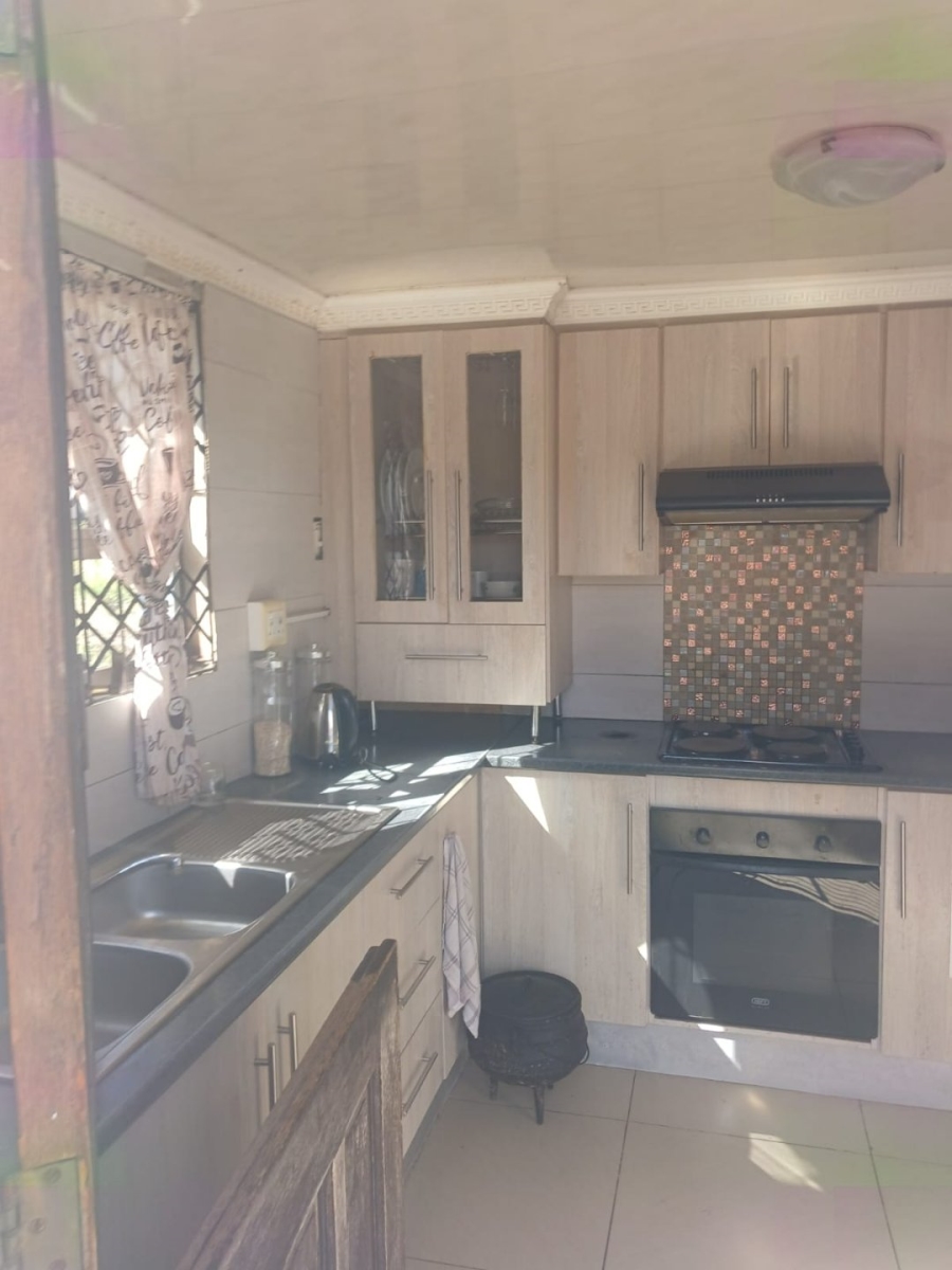 2 Bedroom Property for Sale in Mdantsane Nu 1 Eastern Cape